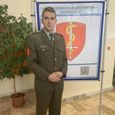 Radek - absolvent medicíny na Fakultě vojenského zdravotnictví Univerzity obrany